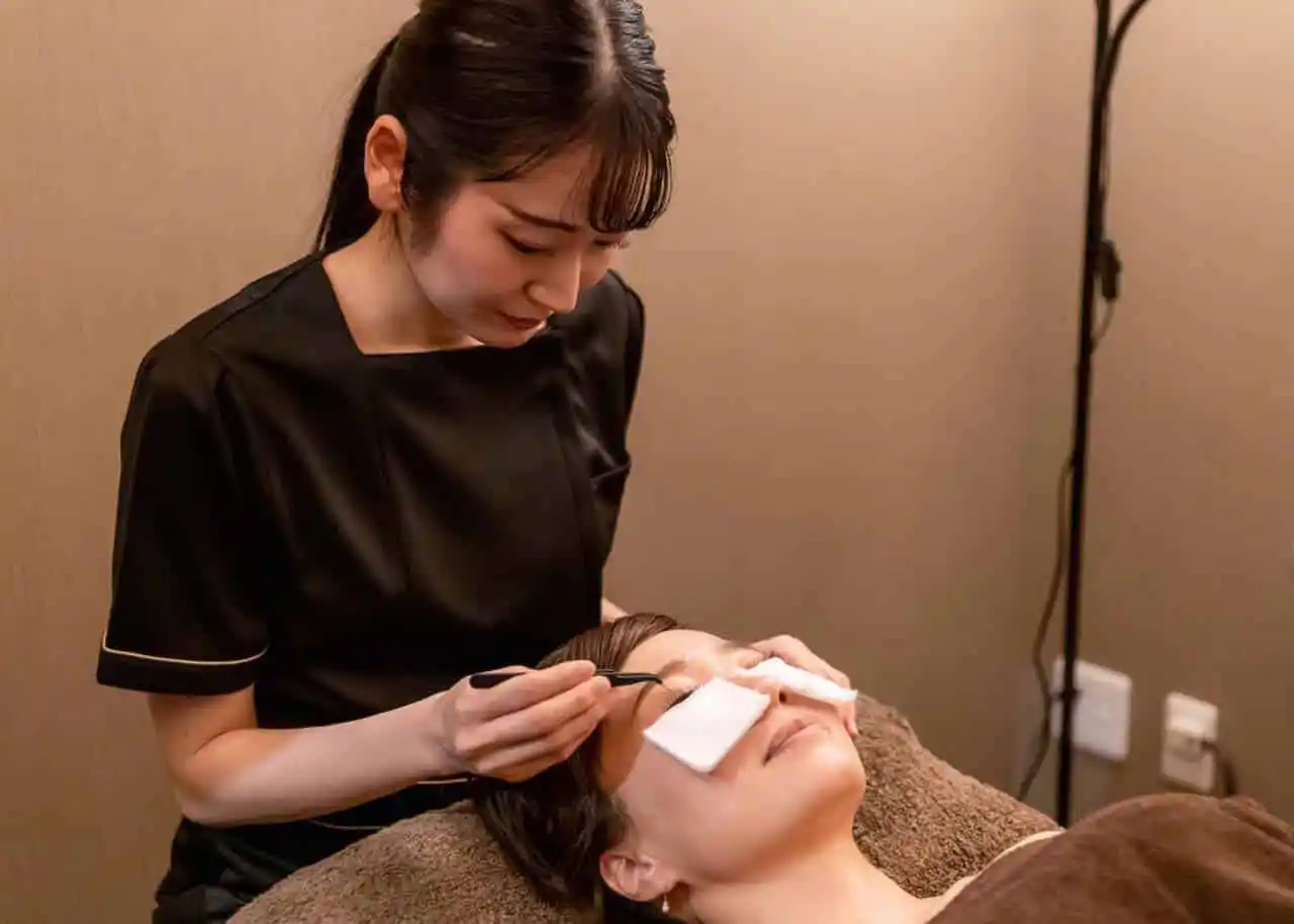 未経験からアイリストとして就職するまでの方法 | アイリストの技術習得！どこで学べる？