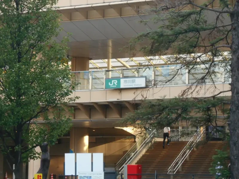 市川周辺でオススメの美容師求人しているサロン