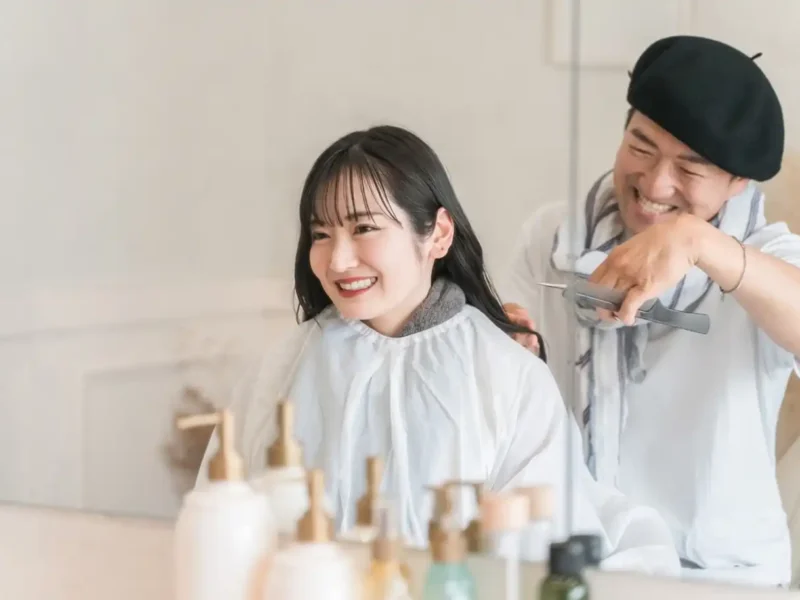 美容師アシスタントからスタイリストデビュー！デビュー後の進路とは？