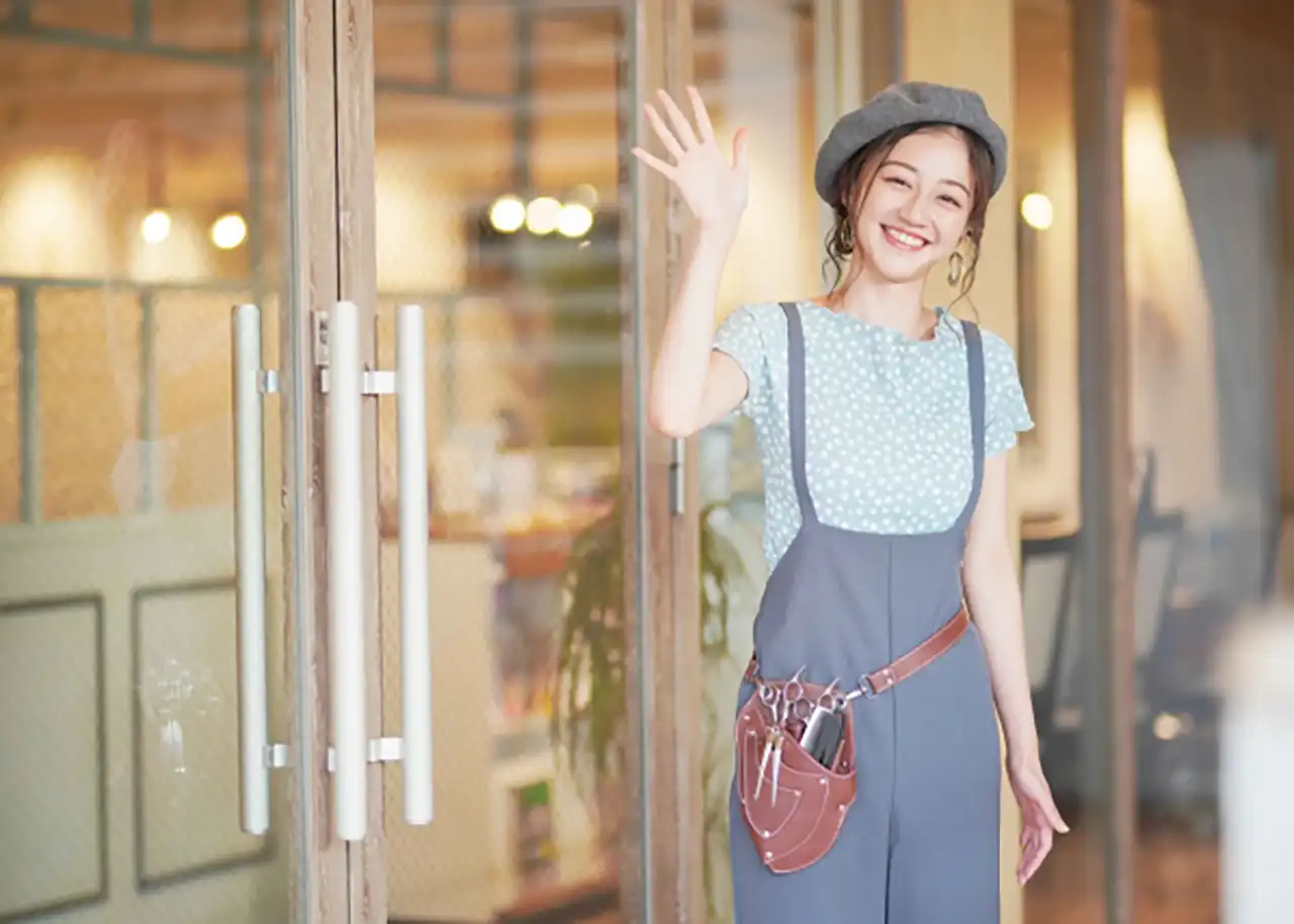 内装業者と交渉する時に使える上手な伝え方 | 身内や友達の髪を施術する時