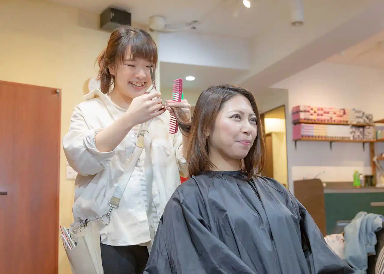 美容学生におすすめの就職活動の考え方 | サロン見学に行く
