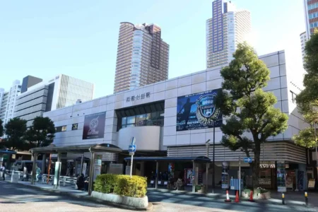 武蔵小杉周辺でオススメの美容師求人しているサロン