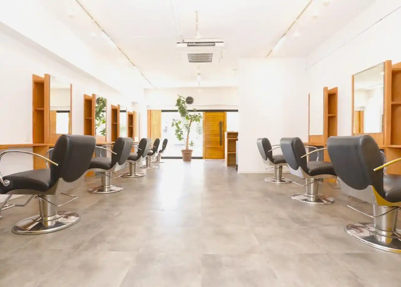 代官山周辺でオススメの美容師求人しているサロン | TsuNE(ツネ)