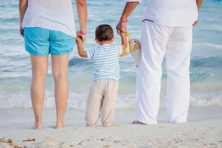 美容師のための産休・育休明けから復帰するためのサポート体制