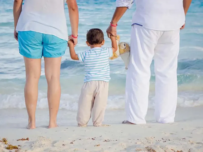 美容師のための産休・育休明けから復帰するためのサポート体制