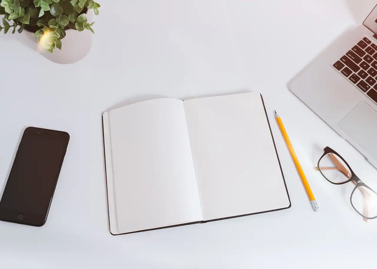 必ず押さえたい！美容室開業のための事業計画書の書き方 | 経営者の略歴等