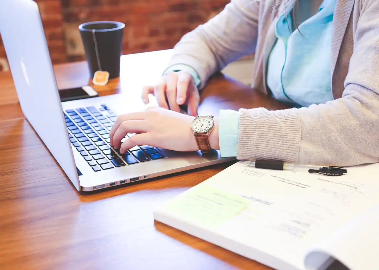 美容室開業時の必須書類！！事業計画書の書き方5つのポイントと知っておきたい事例 | 『ホームページや材料など』