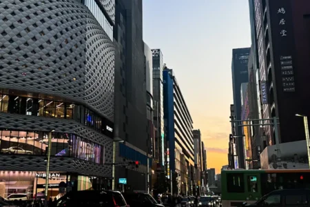 銀座周辺でオススメの美容師求人しているサロン