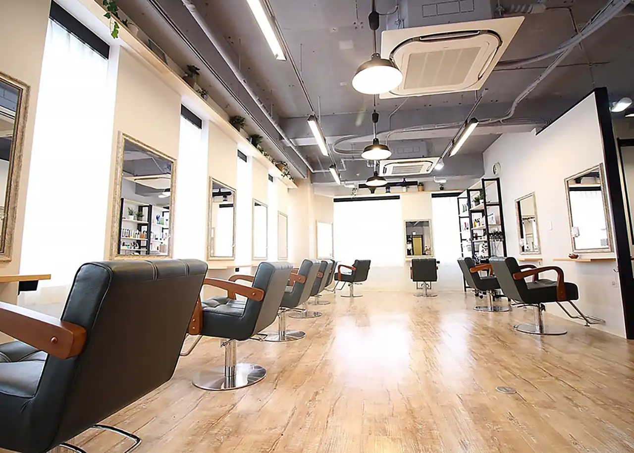 大宮周辺でオススメの美容師求人しているサロン | OPERA(オペラ)