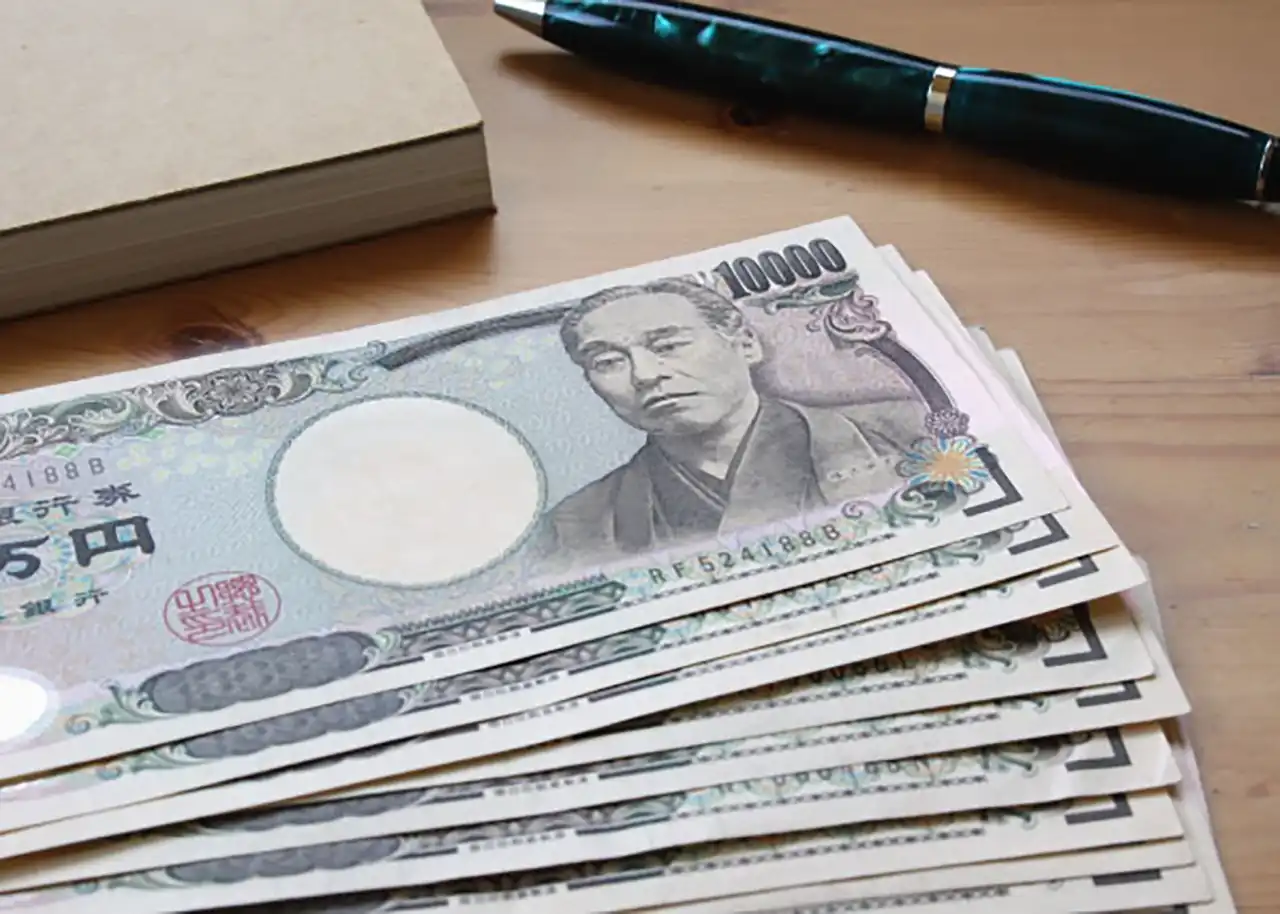 業務委託美容師の働き方、フリーランスとはここが違う！ | 報酬額